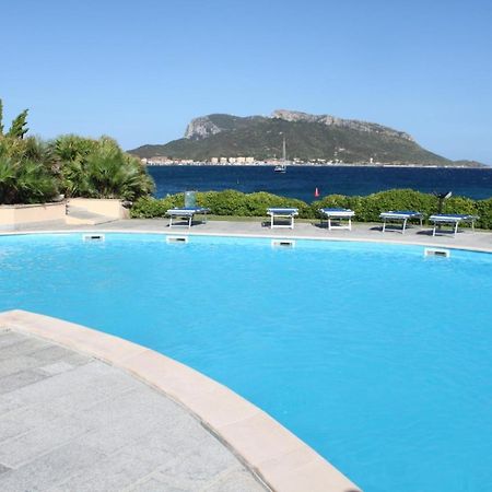 Apartment In S'Abba E Sa Pedra With Pool Golfo Aranci Εξωτερικό φωτογραφία