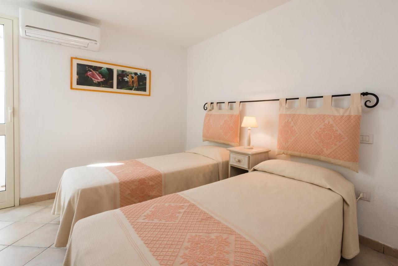 Apartment In S'Abba E Sa Pedra With Pool Golfo Aranci Εξωτερικό φωτογραφία