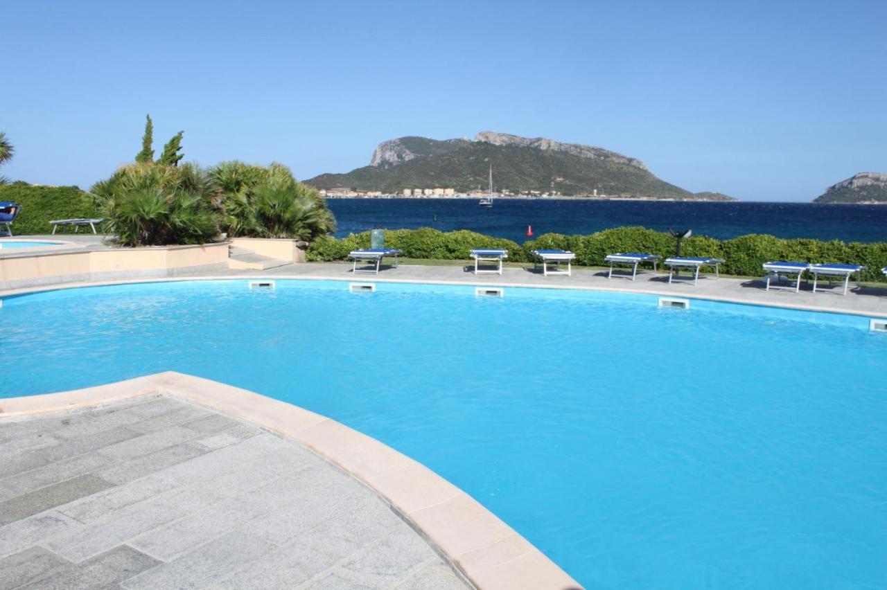 Apartment In S'Abba E Sa Pedra With Pool Golfo Aranci Εξωτερικό φωτογραφία